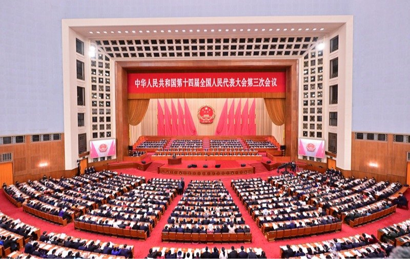 情系群众办实事 精准帮扶暖民心